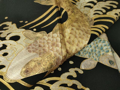 平和屋着物●伝統金彩工芸師　鼓和峰　黒留袖　鯉　金彩　正絹　逸品　未使用　DABC3185az