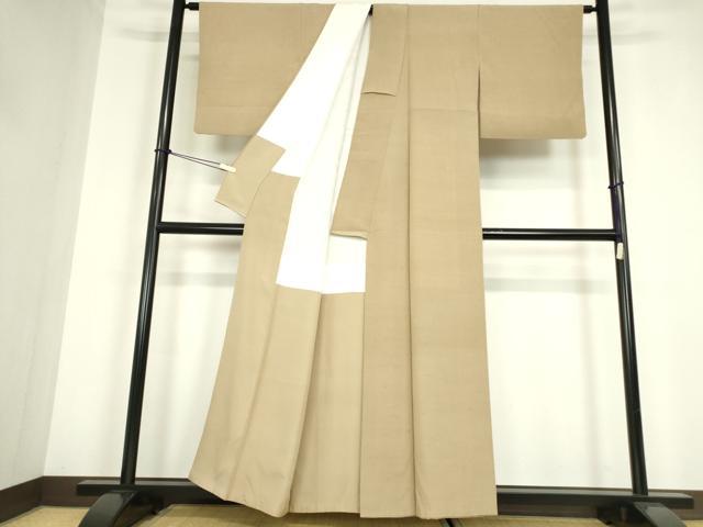 平和屋着物●上質な色無地　お召縮緬　白茶色　正絹　逸品　DABC3188az
