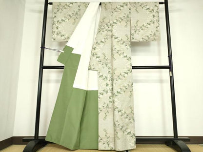 平和屋着物●本場大島紬　白大島　7マルキ　総絣　風景草花文　正絹　逸品　DABC3201az