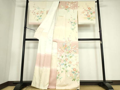 平和屋着物●訪問着　駒刺繍　市松舞蝶花文　暈し染め　金彩　正絹　逸品　DABC3425az