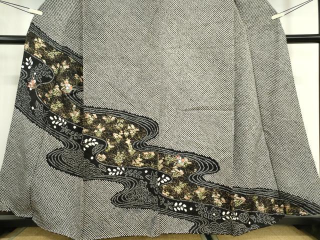 平和屋着物●訪問着　刺繍　総絞り　流水花文　黒地　金銀彩　正絹　逸品　DABC3428az
