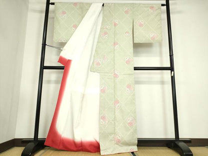 平和屋着物●本場大島紬　白大島　7マルキ　蜀江花丸文　正絹　逸品　未使用　DABC3440az
