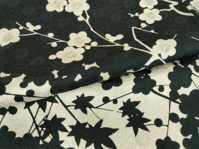 平和屋着物●上質な小紋　枝梅に楓　草花シルエット　黒地　正絹　逸品　未使用　DABC3447az