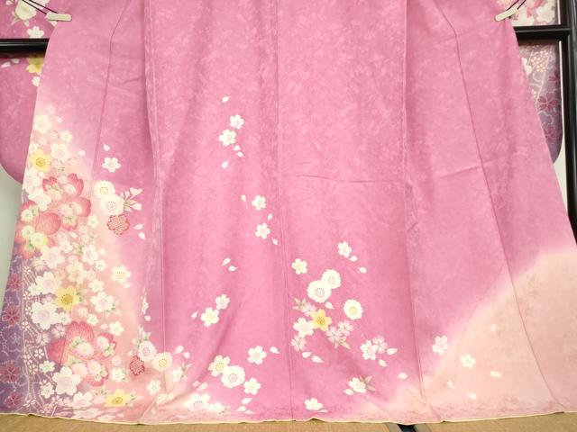 平和屋着物●豪華振袖　舞桜文　暈し染め　金彩　正絹　逸品　DABC3452az
