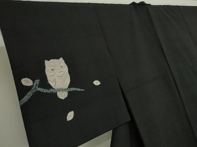 平和屋着物●訪問着　紬地　絞り　ふくろう　黒地　正絹　逸品　DABC3454az 平和屋着物○訪問着 紬地 絞り ふくろう 黒地 正絹 逸品 DABC3454az