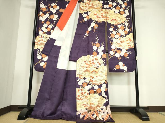 平和屋着物●豪華振袖　駒刺繍　雲取り吉祥花文　松竹梅　金彩　正絹　逸品　DABC3519az