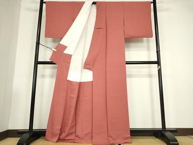 平和屋着物●上質な色無地　霞地紋　真朱色　正絹　逸品　DABC3529az