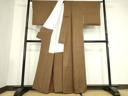 平和屋着物●上質な色無地　入子菱地紋　香染色　正絹　逸品　未使用　DABC3531az