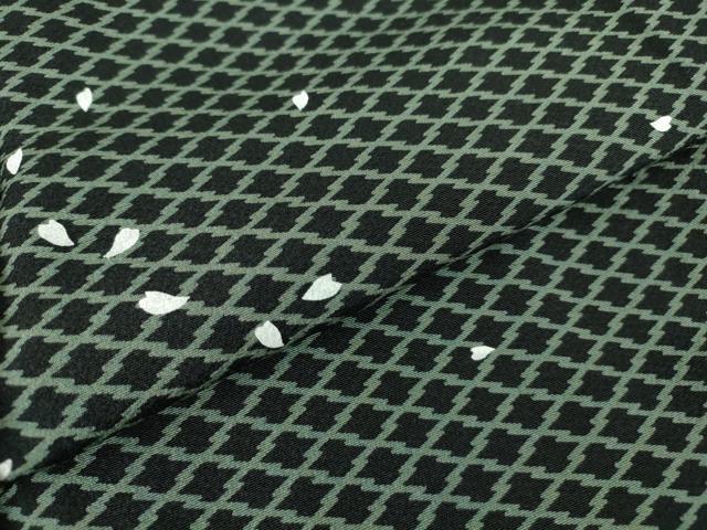 平和屋着物●上質な小紋　松皮菱舞桜文　黒地　正絹　逸品　DABC3552az