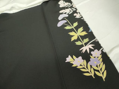 平和屋着物●豪華黒留袖　友禅　作家物　尾長鳥花文　正絹　逸品　DABC3579az