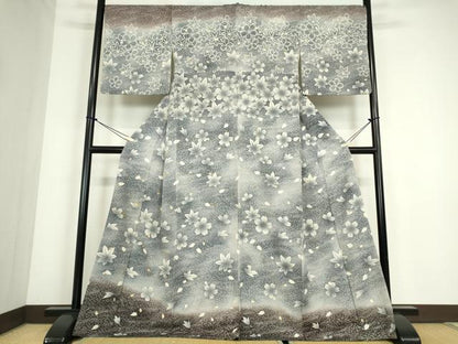 平和屋着物●訪問着　駒刺繍　楓に舞桜　暈し染め　金彩　正絹　逸品　DABC3630az
