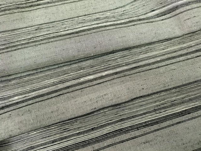 平和屋着物●上質な紬　横段文　松屋扱い　正絹　逸品　DABC3662az
