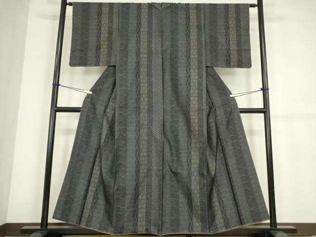 平和屋着物●本場大島紬　七宝亀甲間道　正絹　逸品　未使用　DABC3665az