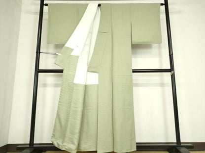 平和屋着物●上質な色無地　舞葉地紋　裏葉柳色　正絹　逸品　DABC3762az