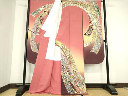 平和屋着物●豪華振袖　駒刺繍　束ね熨斗正倉院更紗花文　暈し染め　金彩　正絹　逸品　DABC3779az