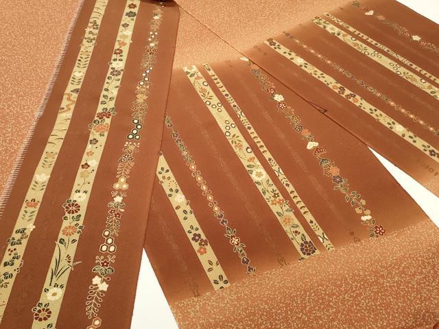 平和屋着物▼付下げ　解き反物　着尺　宝尽くし花文　金彩　八掛付き　逸品　DABC4394zy