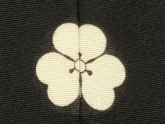 平和屋着物■豪華黒留袖　駒刺繍　雪輪花文　金彩　正絹　逸品　DABC4531cd
