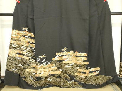 平和屋着物■豪華黒留袖　駒刺繍　流水飛鳥文　金彩　正絹　逸品　DABC4545cd