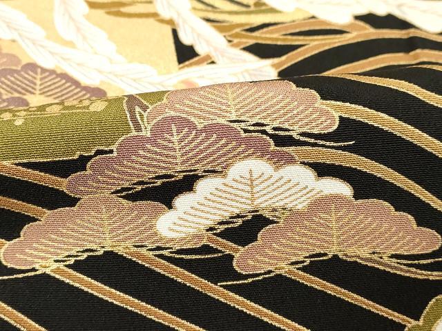 平和屋着物■豪華黒留袖　駒刺繍　鳳凰短冊花松文　金彩　正絹　逸品　DABC4900cd