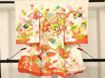 平和屋着物[]お宮参り　女の子　祝着　産着　初着　のしめ　駒刺繍　檜扇御所車飛鶴花文　金彩　逸品　DABC5016ma