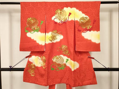 平和屋着物[]お宮参り　女の子　祝着　産着　初着　のしめ　駒刺繍　雲重ね　打ち出の小槌　暈し染め　逸品　DABC5038ma