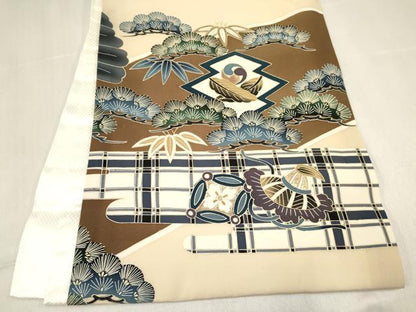 平和屋着物[]お宮参り　男の子　祝着　産着　初着　のしめ　鷹　鷲　松皮菱笹松文　金彩　逸品　DABC5053ma
