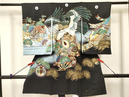 平和屋着物[]お宮参り　男の子　祝着　産着　初着　のしめ　刺繍　鷹　鷲　打ち出の小槌　松文　暈し染め　金彩　逸品　DABC5058ma