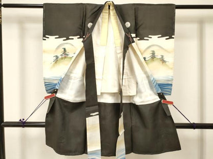 平和屋着物[]お宮参り　男の子　祝着　産着　初着　のしめ　肌襦袢付き　駒刺繍　宝船　立波飛鶴文　暈し染め　金彩　逸品　DABC5060ma