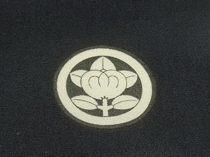 平和屋着物[]お宮参り　男の子　祝着　産着　初着　のしめ　龍　兜　貝桶絵巻梅松文　金銀彩　逸品　DABC5069ma