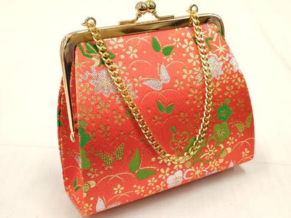 平和屋着物[]女の子　7歳　子供　小物セット(草履・バッグ・帯締め)　花蝶文　金銀糸　箱付き　逸品　DABC5102ma