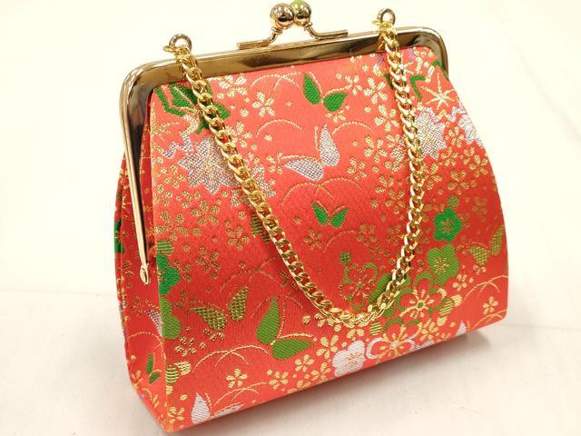 平和屋着物[]女の子　7歳　子供　小物セット(草履・バッグ・帯締め)　花蝶文　金銀糸　箱付き　逸品　DABC5102ma