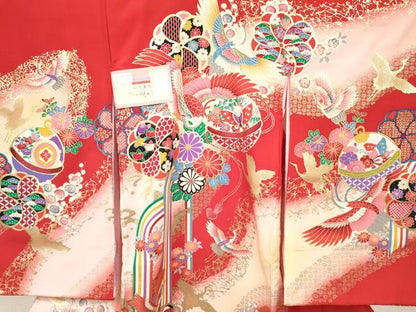 平和屋着物[]お宮参り　女の子　祝着　産着　初着　のしめ　飛鶴鞠花蝶文　暈し染め　金彩　箱付き　逸品　未使用　DABC5105ma