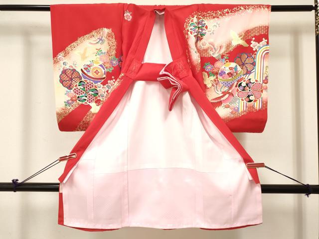 平和屋着物[]お宮参り　女の子　祝着　産着　初着　のしめ　飛鶴鞠花蝶文　暈し染め　金彩　箱付き　逸品　未使用　DABC5105ma