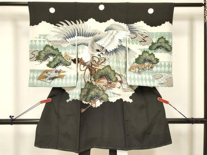 平和屋着物[]お宮参り　男の子　祝着　産着　初着　のしめ　鷹　鷲　松文　金彩　箱付き　逸品　DABC5108ma
