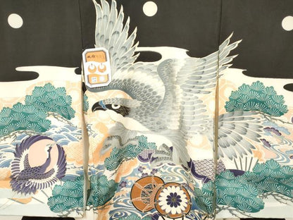 平和屋着物[]お宮参り　男の子　祝着　産着　初着　のしめ　駒刺繍　鷹　鷲　扇面鼓花松文　金彩　箱付き　逸品　未使用　DABC5109ma