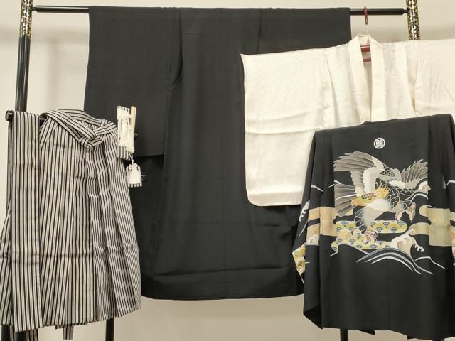 平和屋着物[]創業460年・千總　七五三　男の子　祝着・羽織・長襦袢・行灯袴・小物セット　駒刺繍　鷹　鷲　金彩　逸品　DABC5136ma