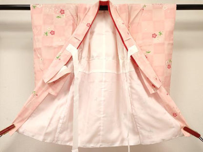平和屋着物[]七五三　女の子　３歳　祝着　三つ身　長襦袢(単衣・半衿刺繍)・被布セット　市松草花文　金彩　逸品　DABC5137ma