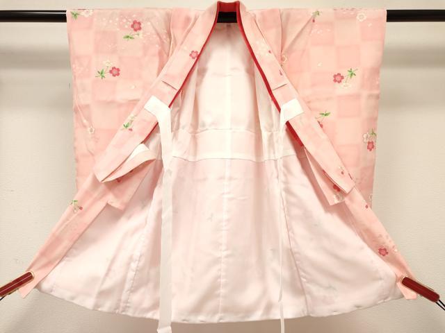 平和屋着物[]七五三　女の子　３歳　祝着　三つ身　長襦袢(単衣・半衿刺繍)・被布セット　市松草花文　金彩　逸品　DABC5137ma