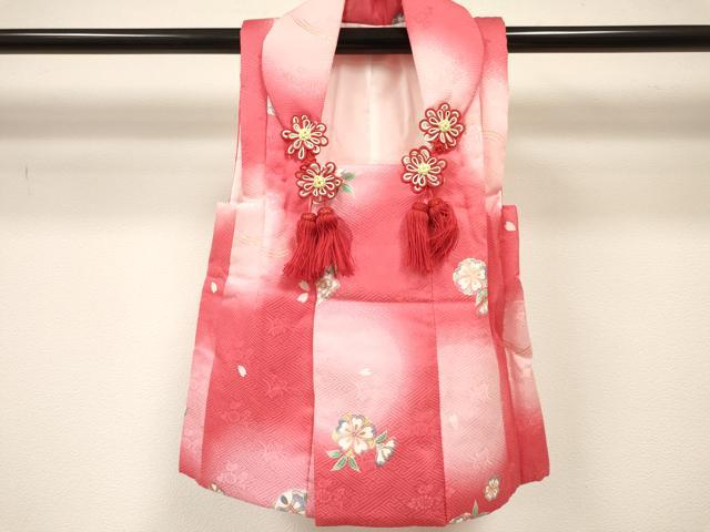 平和屋着物[]七五三　女の子　３歳　祝着　三つ身　長襦袢(単衣・半衿刺繍)・被布セット　市松草花文　金彩　逸品　DABC5137ma