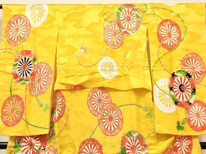 平和屋着物[]七五三 女の子 ７歳 祝着 四つ身 長襦袢(単衣)セット 駒刺繍 源氏車花文 金彩 洗える着物 DABC5148ma