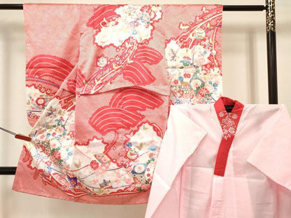 平和屋着物[]七五三　女の子　３歳　祝着　三つ身　長襦袢(単衣・半衿刺繍)セット　糸車花蝶文　金銀彩　洗える着物　DABC5153ma