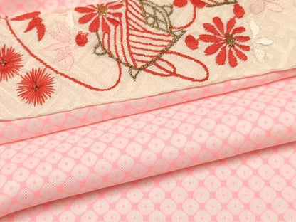 平和屋着物[]七五三　女の子　７歳　祝着　四つ身　長襦袢(単衣・半衿刺繍)セット　駒刺繍　牡丹花文　金彩　逸品　DABC5154ma