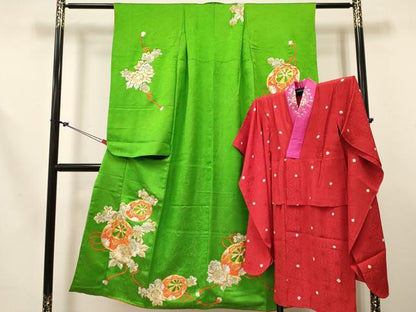 平和屋着物∵女の子 十三参り 子供 祝着・長襦袢(無双仕立て)セット 駒刺繍 総刺繍 源氏車花文 金銀糸 金通し地 逸品 DABC5159ma
