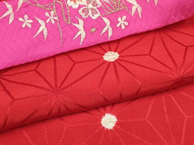 平和屋着物∵女の子 十三参り 子供 祝着・長襦袢(無双仕立て)セット 駒刺繍 総刺繍 源氏車花文 金銀糸 金通し地 逸品 DABC5159ma