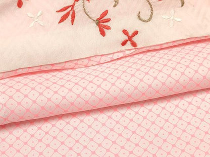 平和屋着物[]七五三　女の子　７歳　祝着　四つ身　襦袢(単衣・半衿刺繍)セット　鞠花蝶文　暈し染め　金彩　逸品　DABC5160ma