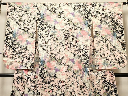平和屋着物[]七五三　女の子　７歳　祝着　四つ身　乱菊　草花文　金彩　逸品　DABC5165ma