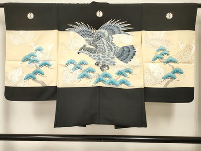 平和屋着物[]七五三 男の子 子供 羽織 駒刺繍 鷹 鷲 龍 兜 松文 金彩 DABC5242ma