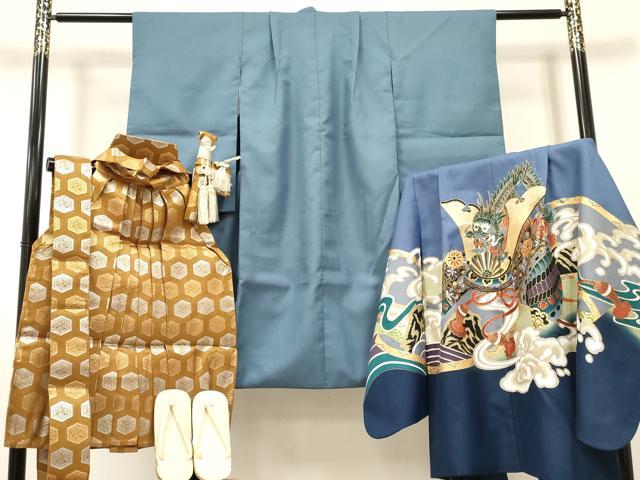 平和屋着物[]七五三　男の子　祝着・羽織・行灯袴・雪駄・小物セット　龍　兜　立波文　暈し染め　金彩　DABC5303ma
