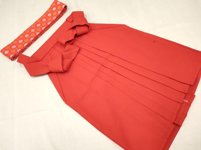 平和屋着物[]卒園式　女の子　子供　祝着・長襦袢(単衣・半衿刺繍)・行灯袴・帯セット　矢羽文　洗える着物　DABC5311ma