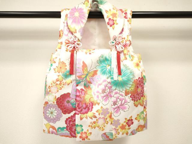 平和屋着物[]七五三　女の子　３歳　祝着　三つ身　長襦袢(単衣)・被布・草履・小物セット　花蝶文　金彩　箱付き　DABC5317ma